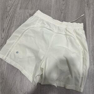 Lululemon shorts 5 inch